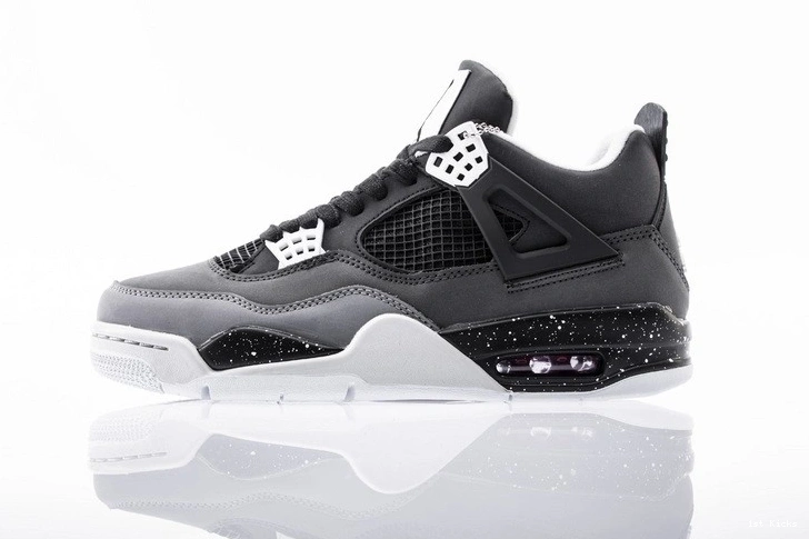 Jordan Pack 4 Fear Retro 626969-030  0404